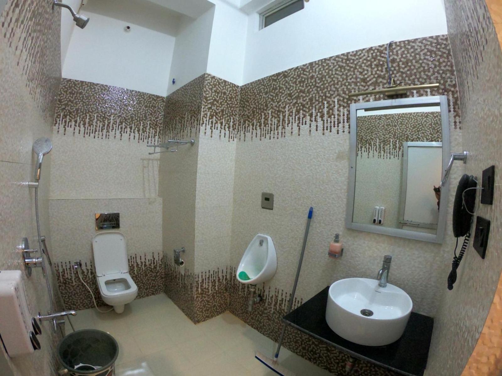 Hotel Buddha Park, Paharia, Варанаси Екстериор снимка